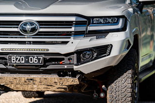 TOYOTA LAND CRUISER 300 FRONT BUMPER - RHINO 4X4 UNITED STATES