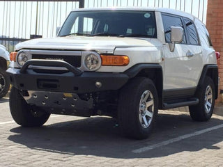 TOYOTA FJ CRUISER FRONT BUMPER - RHINO 4X4 UNITED STATES