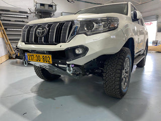 TOYOTA PRADO 150FL2 FRONT BUMPER - RHINO 4X4 UNITED STATES